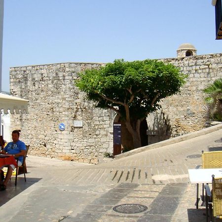 Chiki Hotel Peñíscola Exterior foto